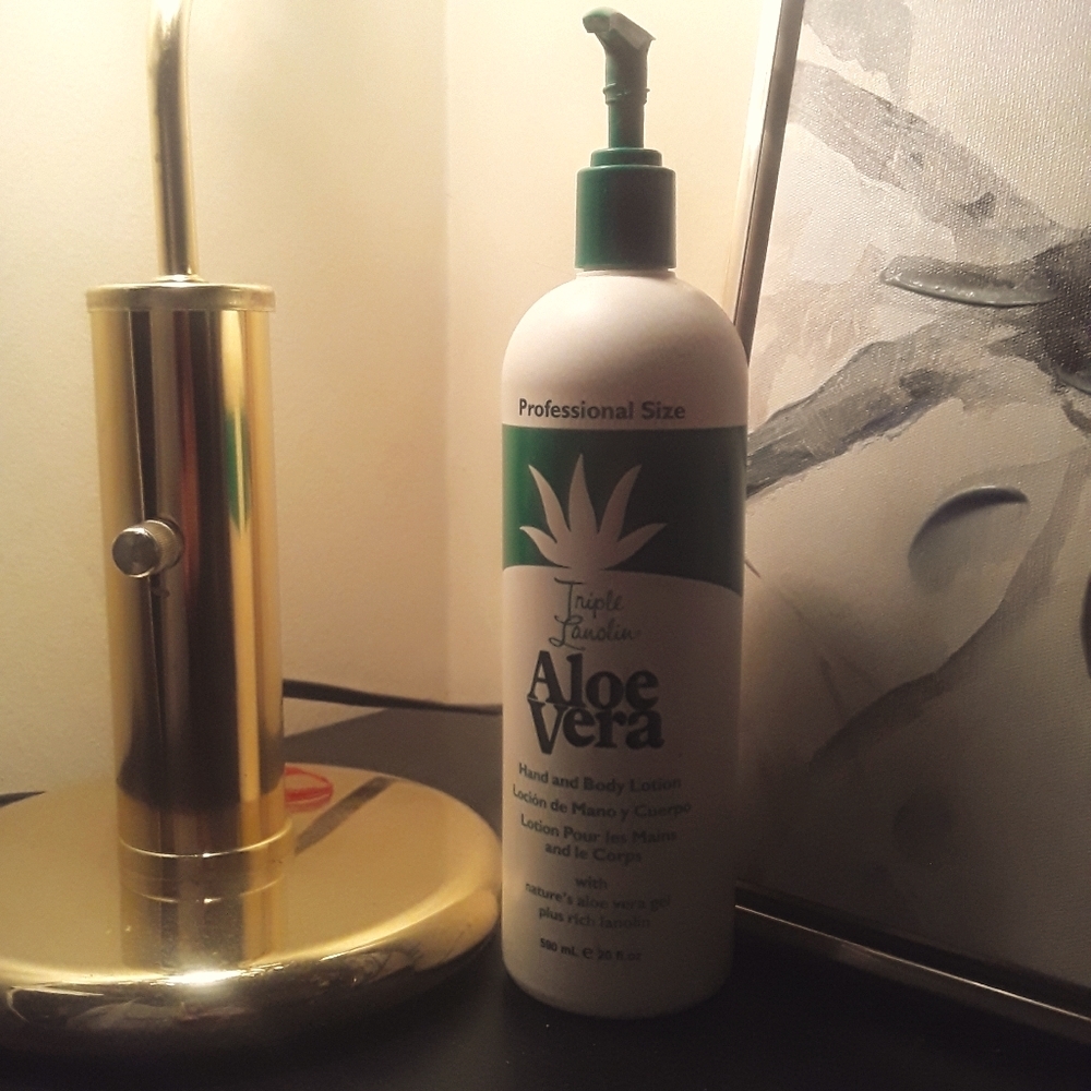 Triple Lanolin Aloe Vera Hand & Body Lotion 20 oz